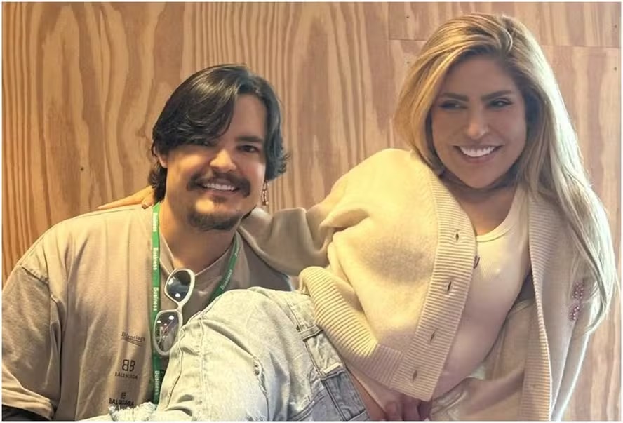 (Foto: Reprodução/Instagram @manuoficial)